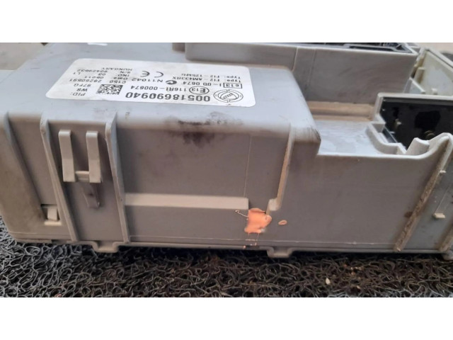   Pojistková skříňka 518690940   Fiat Punto (199) 2011