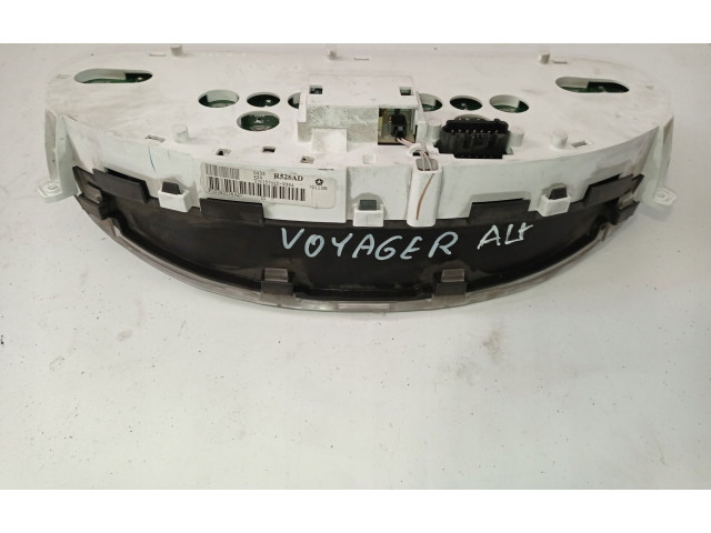 Přístrojová deska Chrysler Voyager 2003 R528AD