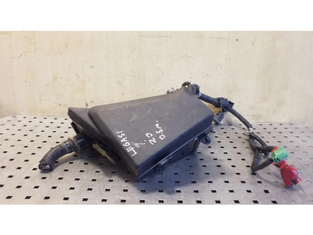 Pojistková skříňka MB100200B, MB502030B Subaru Legacy 2006