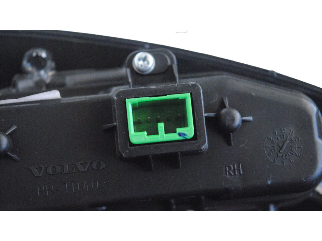 Дисплей 39828071 Volvo XC90