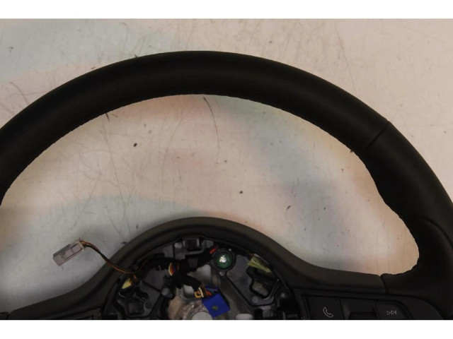 Volant Alfa Romeo Giulia 2015