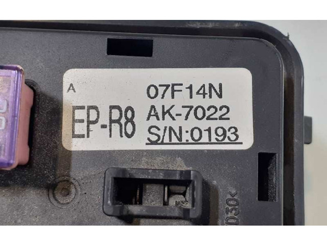 Блок предохранителей 07F14N, AK7022 SsangYong Kyron