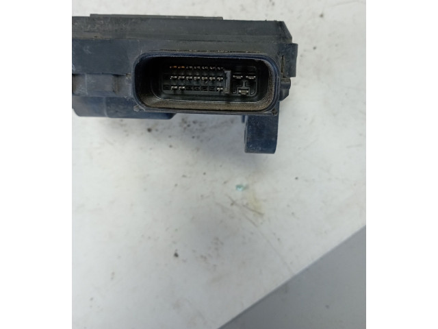 Блок управления коробкой передач 8953008040, 89530-08040   Toyota Sienna XL30 III