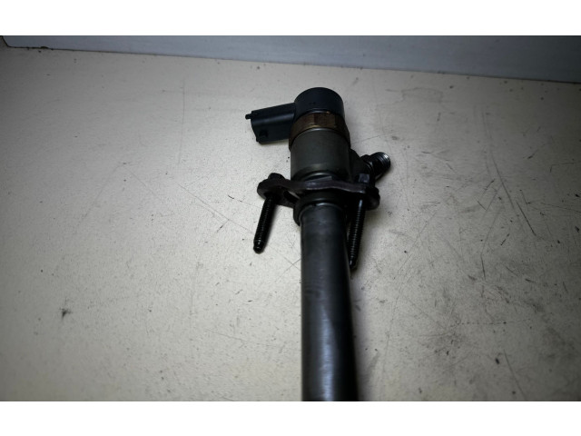 Форсунка 0445110078, 8658352    Volvo V70   