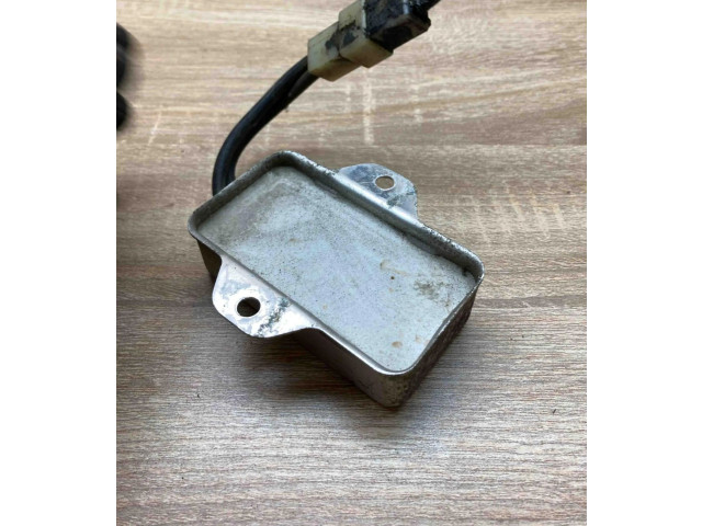 Блок управления MD093697, K8T75274 Mitsubishi Pajero