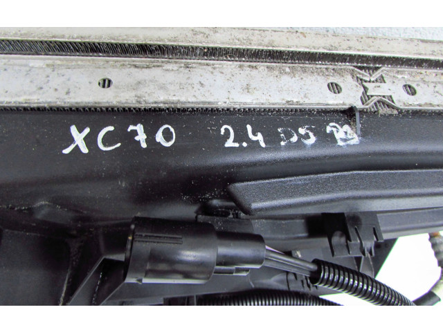 Вентилятор радиатора     1137328432, 55678    Volvo V70 