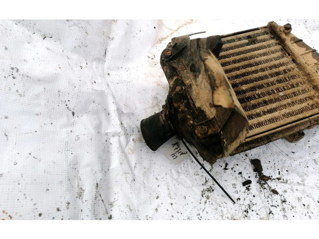 Интеркулер     Volkswagen PASSAT B4 