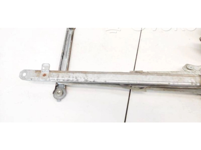 Vstřikovač Toyota Avensis Verso