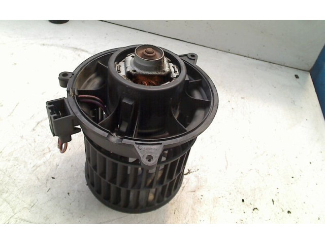 Вентилятор печки       Ford Fusion