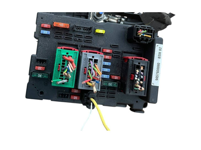 Pojistková skříňka 9657608880, 68369713 Peugeot 307 2002