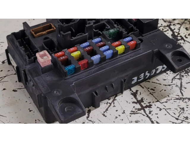 Блок предохранителей 8637a318   Citroen C-Crosser    