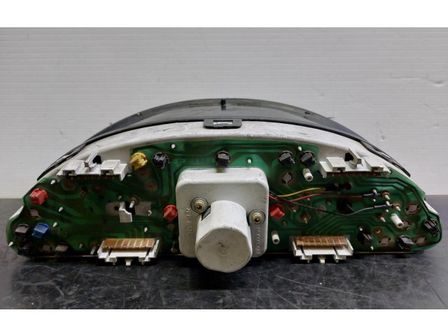 Pojistková skříňka Спидометр (приборный щиток) 606082001   Fiat Punto (176) 1994