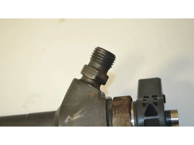 Vstřikovač 04L130277AJ Audi A3 S3 8V