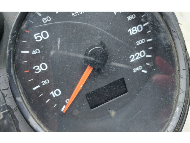 Панель приборов 8Z0920900, 110080020001 Audi A2