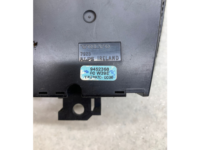 Блок управления климат-контролем 9452368, 00W39E   Volvo V70