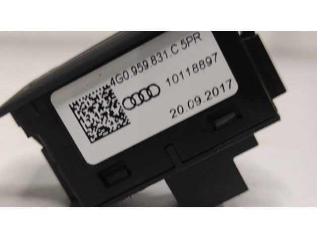 Выключатель открытия задней двери