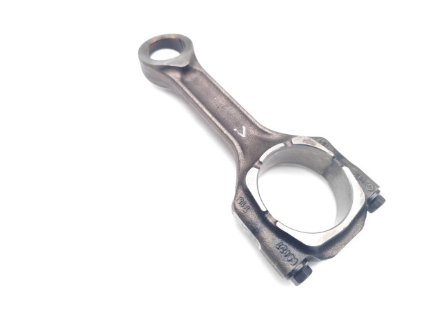 Шатун 939A9.000 939A9.000 Alfa Romeo Brera