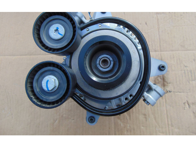 Генератор 32406474 Volvo XC40