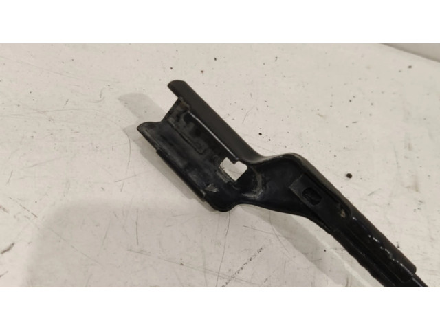 Ножка стеклоочистителей лобового стекла