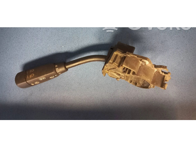 Ручка стеклоочистителей 2085450010   Mercedes-Benz C W203