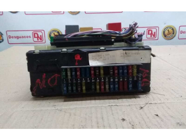 Блок предохранителей 14014CDA   Ford Escort    