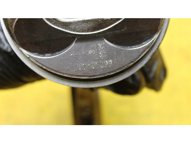 Поршень с шатуном Audi A3 S3 8P