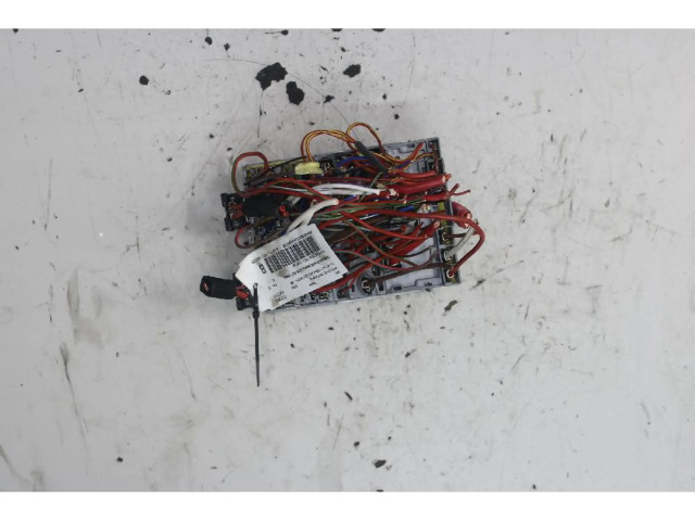 Блок предохранителей    Jeep Renegade    