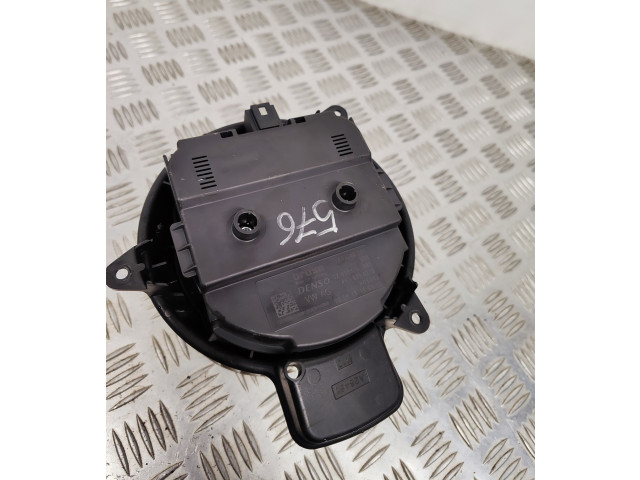 Вентилятор печки    4H1820021B   Audi A6 S6 C7 4G