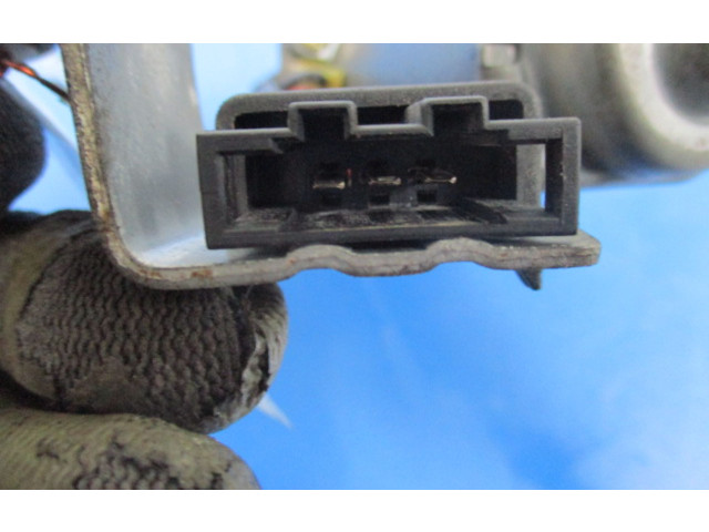 Моторчик заднего дворника 6K9955713, 6K9955713    Volkswagen Caddy