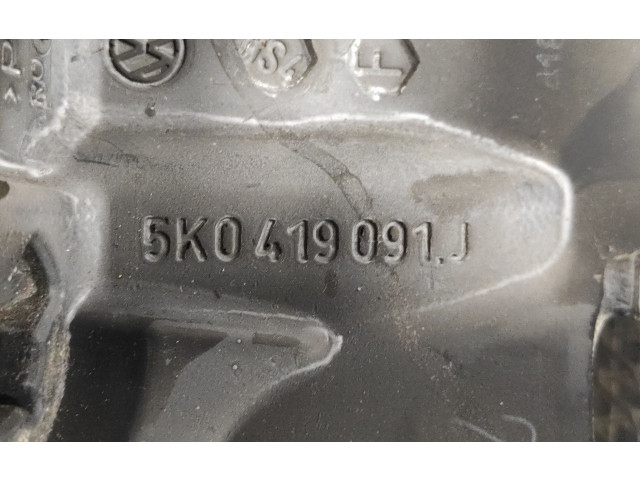 Руль Volkswagen Golf SportWagen - года 5K0419091J