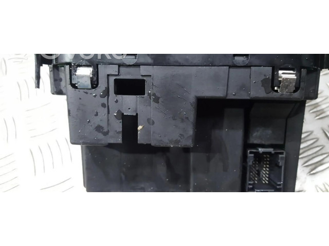 Блок управления климат-контролем 01560513730, F16956   Alfa Romeo GT