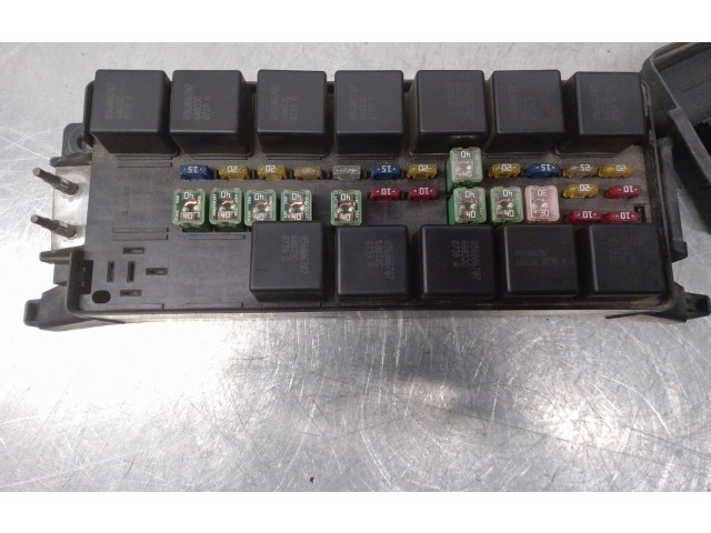 Pojistková skříňka Řídící jednotka BSM 04868093AA Chrysler Voyager 1999