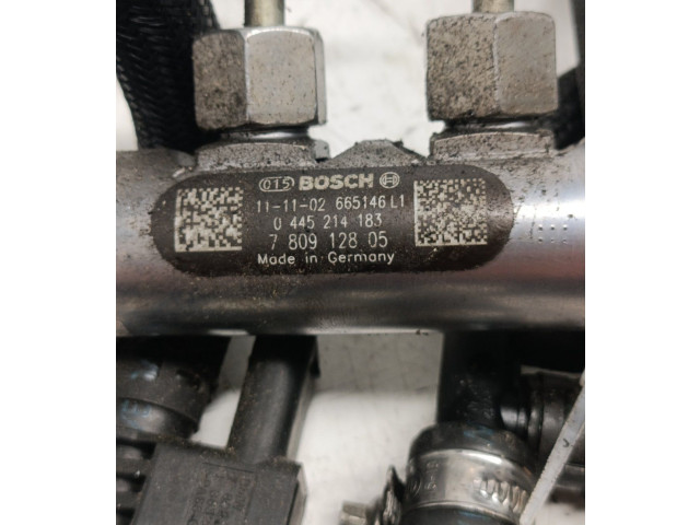 Vstřikovací lišta 7809128   BMW 3 F30 F35 F31     