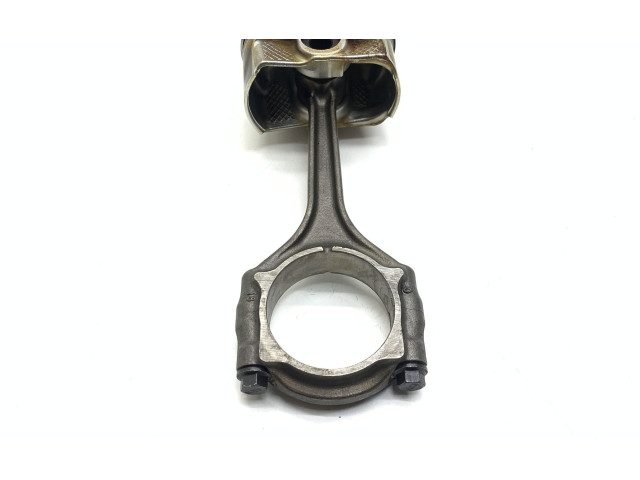 Поршень с шатуном EHB 68088072AF Jeep Cherokee