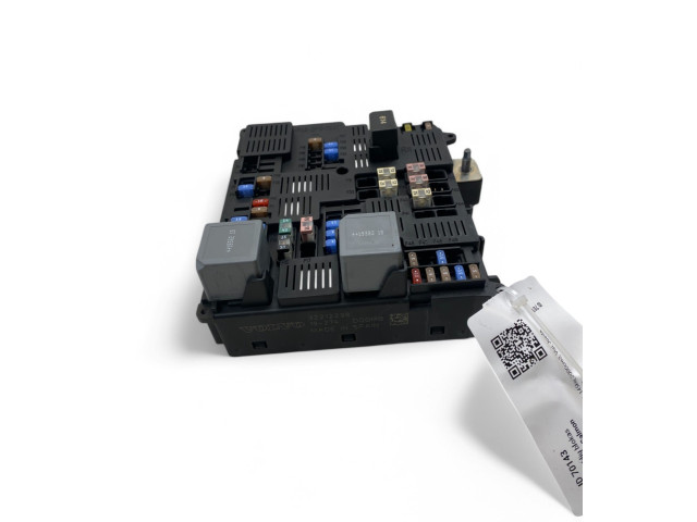 Блок предохранителей 32212298, 19274   Volvo XC90    