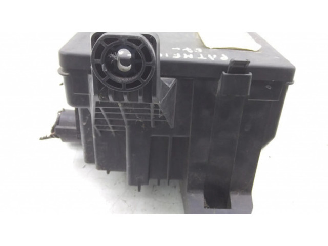 Pojistková skříňka 0000031395, 284B7EB31C Nissan Pathfinder R51 2007