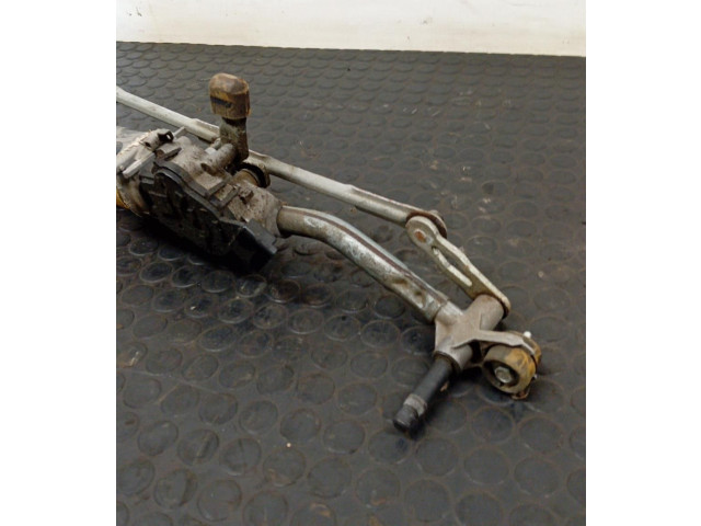 Моторчик дворников     DS Automobiles 3