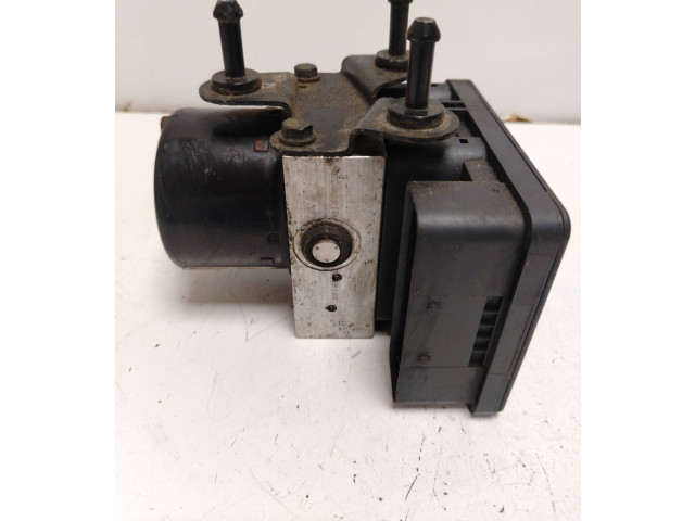 Блок АБС 1K0907379D, 00009322D0 Volkswagen Touran I 2003 - 2010 года