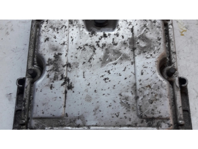 Блок управления двигателя 0281010297 Renault Trafic II (X83)