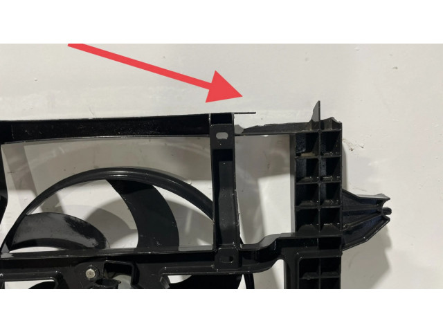 Вентилятор радиатора 214813635R Dacia Duster