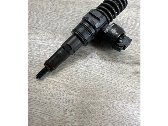 Форсунка 0414720220    Volkswagen Phaeton   