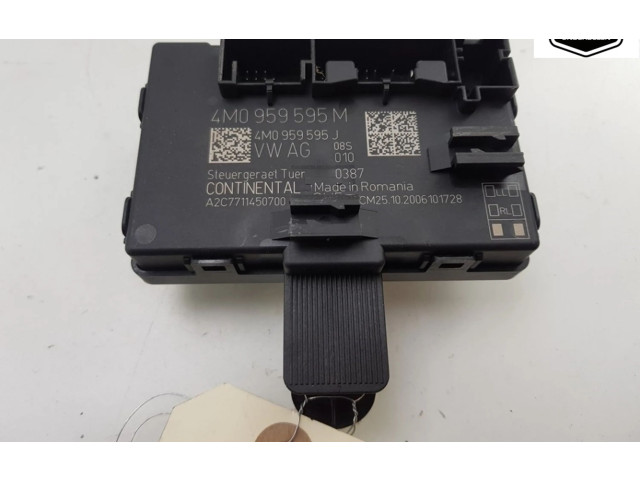 Блок управления центрального замка 4M0959595M, 4M0959595M Audi e-tron