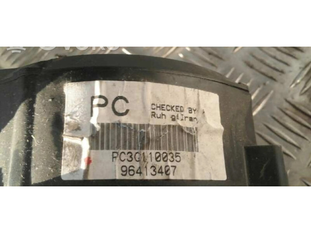 Přístrojová deska  Daewoo Kalos 2003   