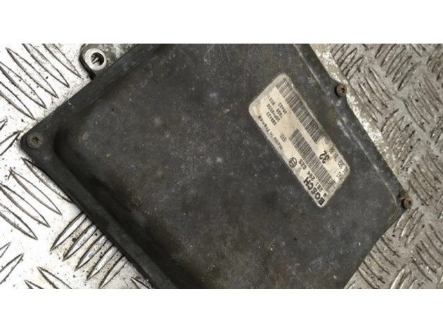 Řídící jednotka 0261204625, 990423 Peugeot 106 2000