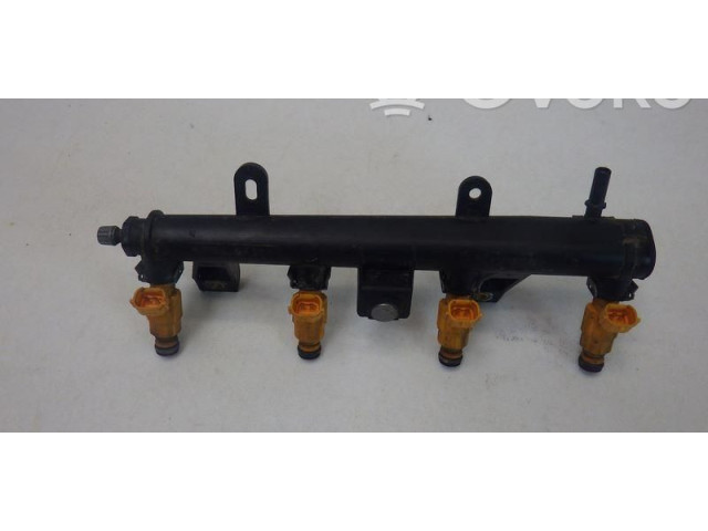 Топливная рампа 9655833580   Citroen C3  