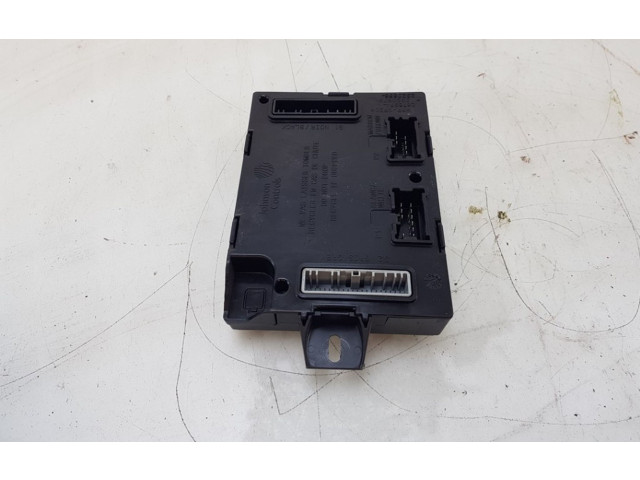 Блок управления 284B11233R, 284B18973R   Renault Twingo III