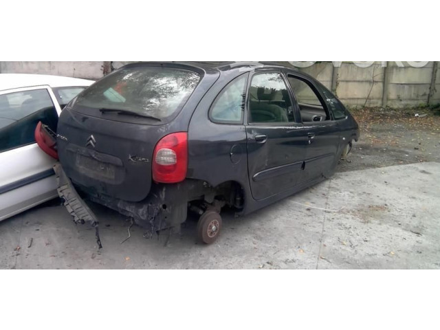 Панель приборов 00006105G4 Citroen Xsara Picasso