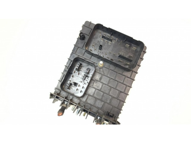 Блок предохранителей 1K0937124H, 015345021 Audi A3 S3 8P