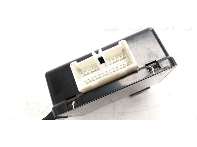 Блок управления 1312AAA00341N Mahindra KUV100