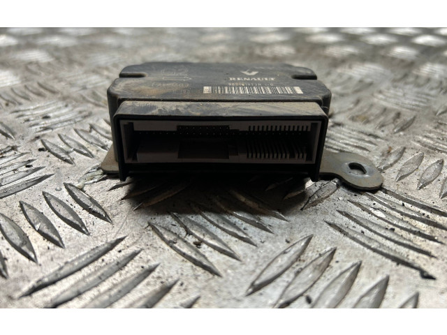 Блок подушек безопасности 985101973R Dacia Lodgy